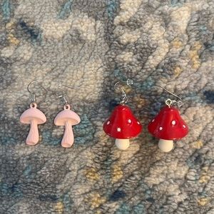 Mushroom Earrings / Never been Worn / BEING SOLD TOGETHER / 🍄